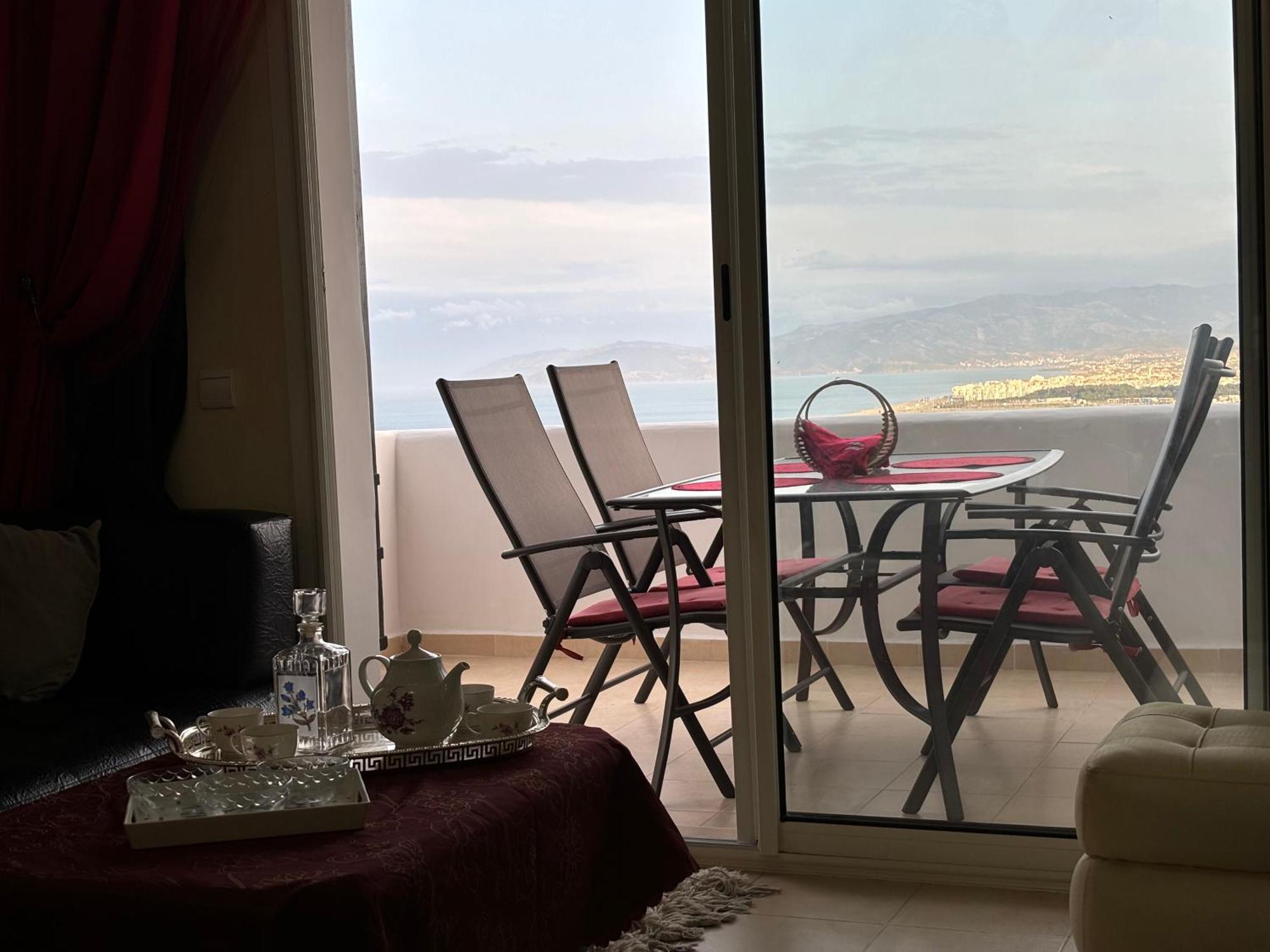 Appartement Vue Panoramique Sur Mer A Bella Vista Кабо Негро Екстериор снимка